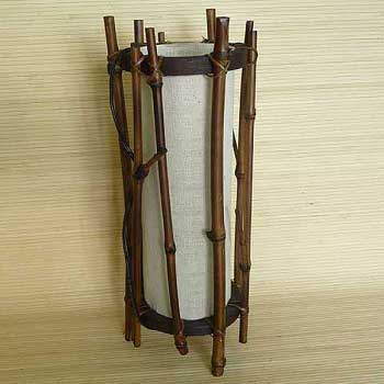 Светильник настольный из бамбука 101162